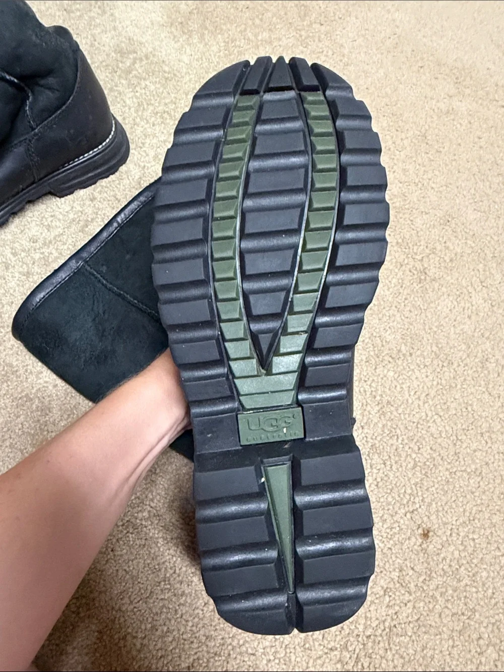 UGG traction outfits rubber